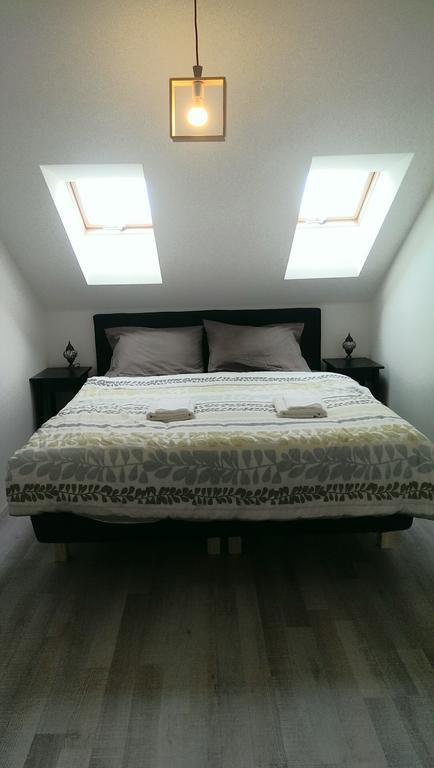 Kent Ridge Loft, Sokolska Apartman Prága Szoba fotó